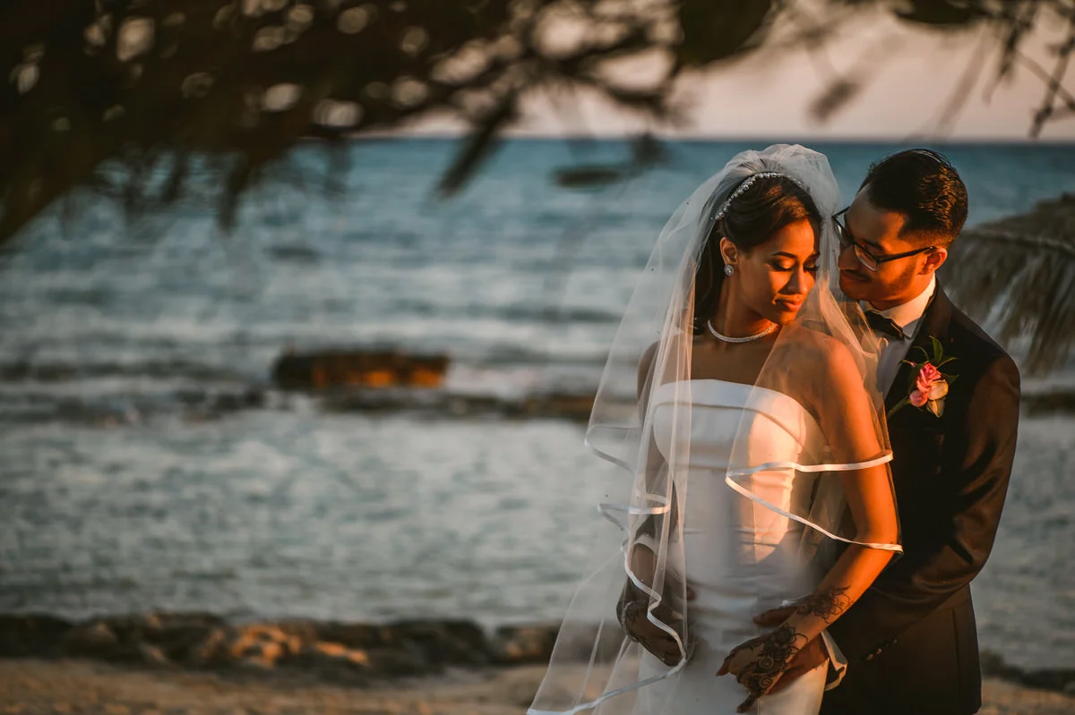 Thalassines Wedding Photographer Cyprus - Raya & Adhib - BEZIIQUÉ